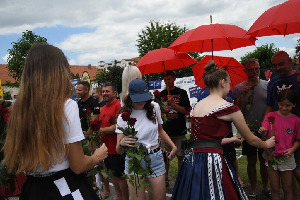 hostese monte carlo (14)