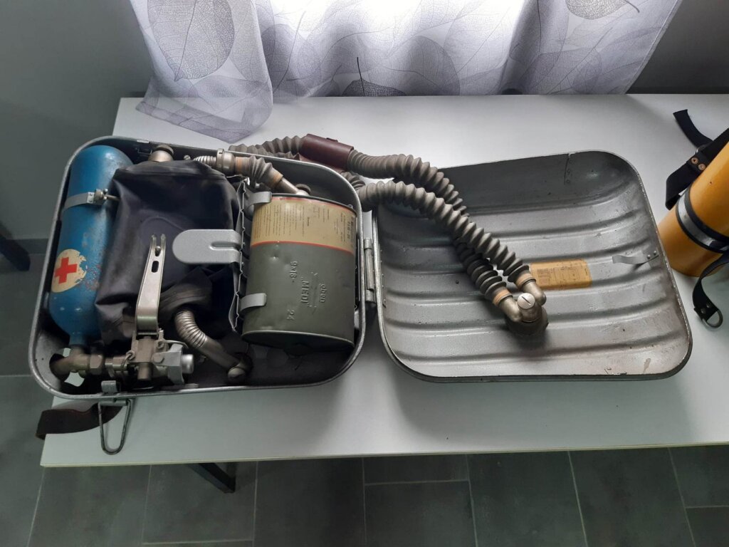 izl12
