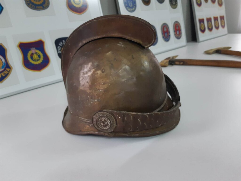 izl14