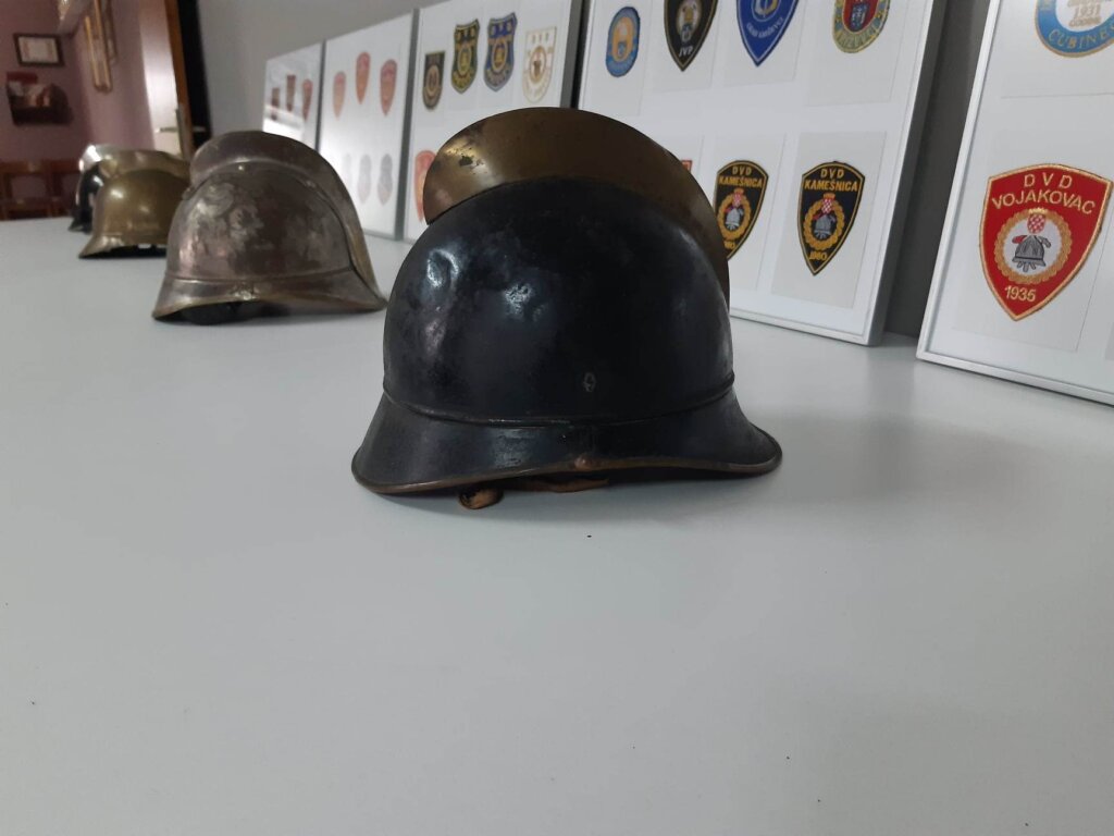 izl18