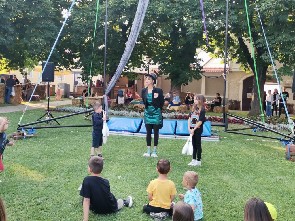 [FOTO/VIDEO] KUFER razveselio velike i male na Spravišču