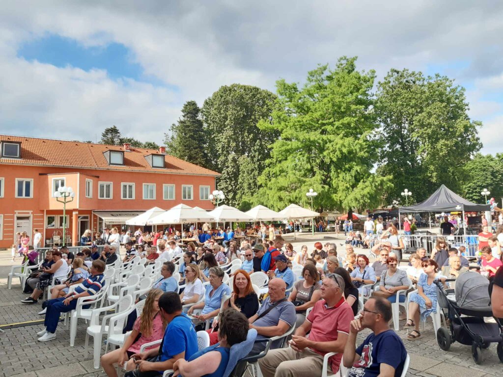 puhački đurđevac (1)