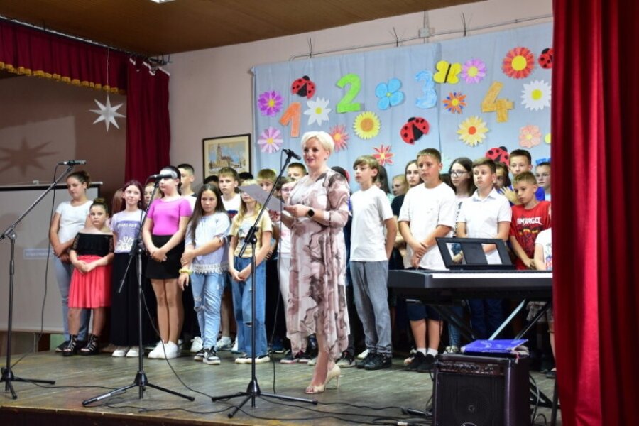 ravnat_900x601-equal