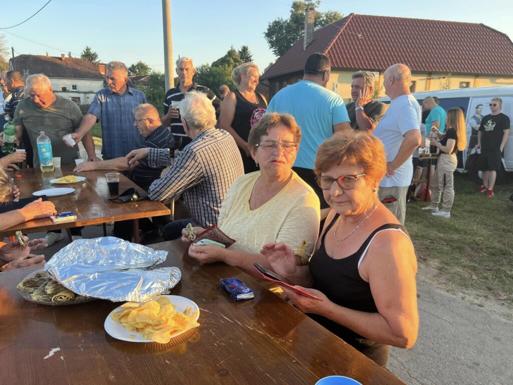 359500833_10159793706042842_4287611969654110299_n