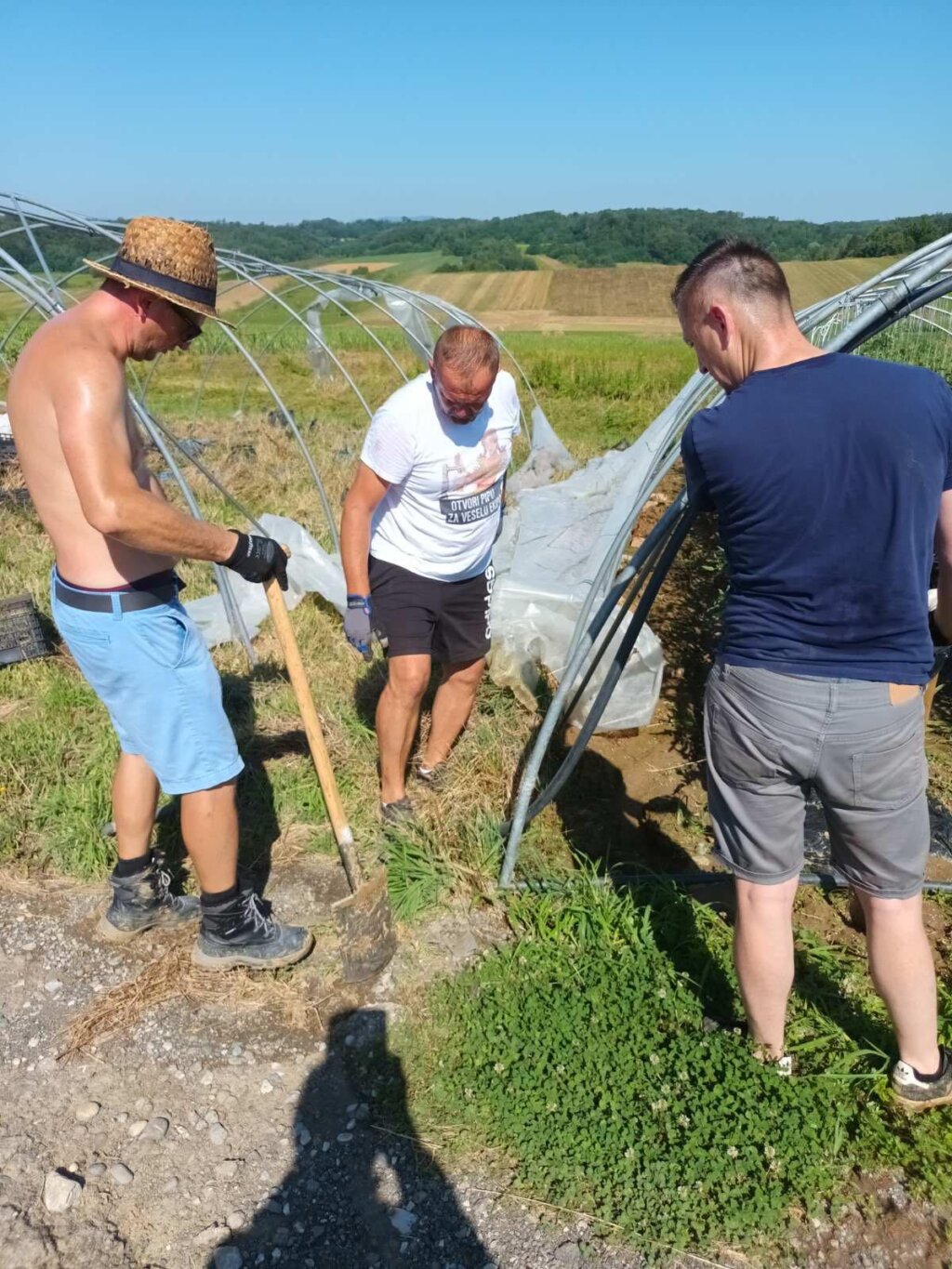 361311034_651293719967477_6571131014299431124_n