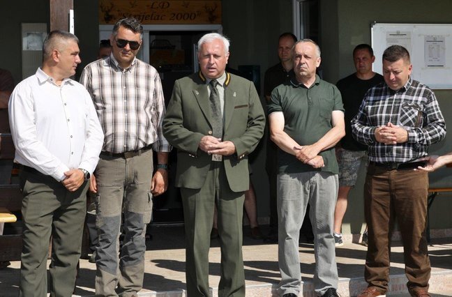 lovci_090723_autor_fotografije_drazen_kopac__3.jpg__648x432_q85_subsampling-2