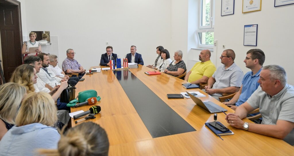 ugovor_centralni_operacijski_blok_bolnica_varazdin_ugovor_izvodaci_radova_2023 (3)