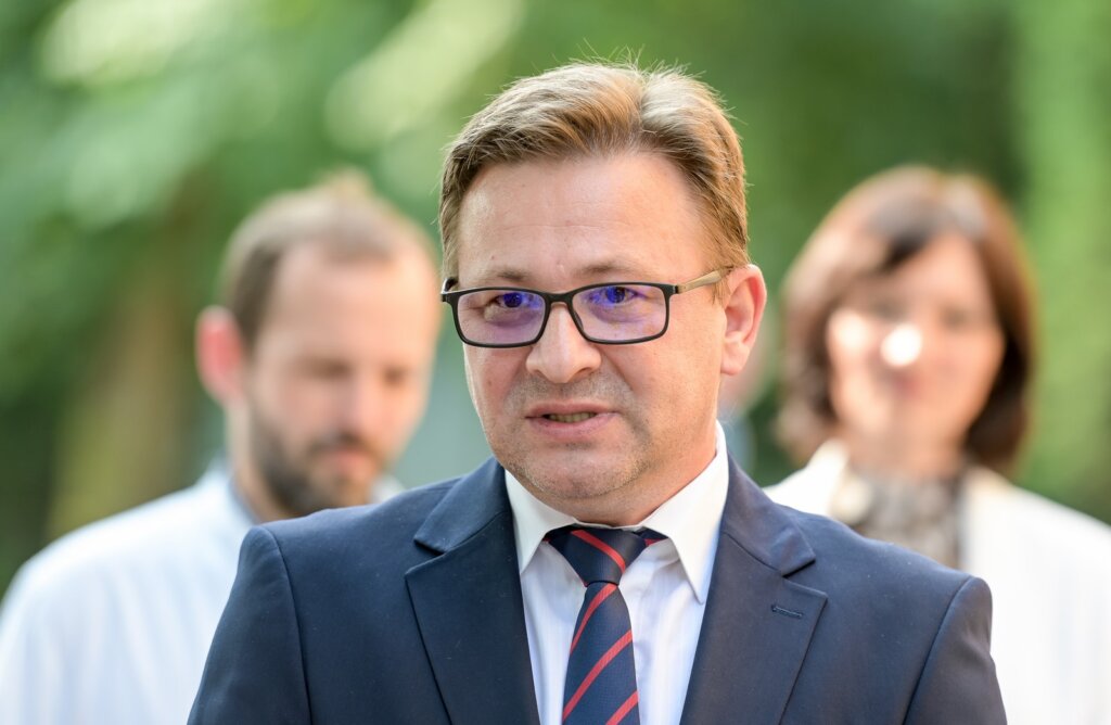 ugovor_centralni_operacijski_blok_bolnica_varazdin_ugovor_izvodaci_radova_2023 (6)