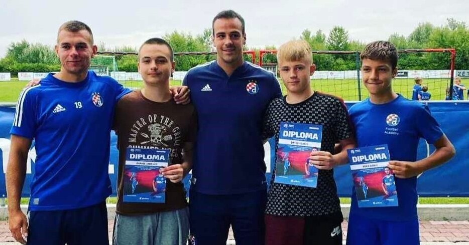 Mladi nogometaši NK Graničara sudjelovali u Dinamovom sportskom kampu za djecu