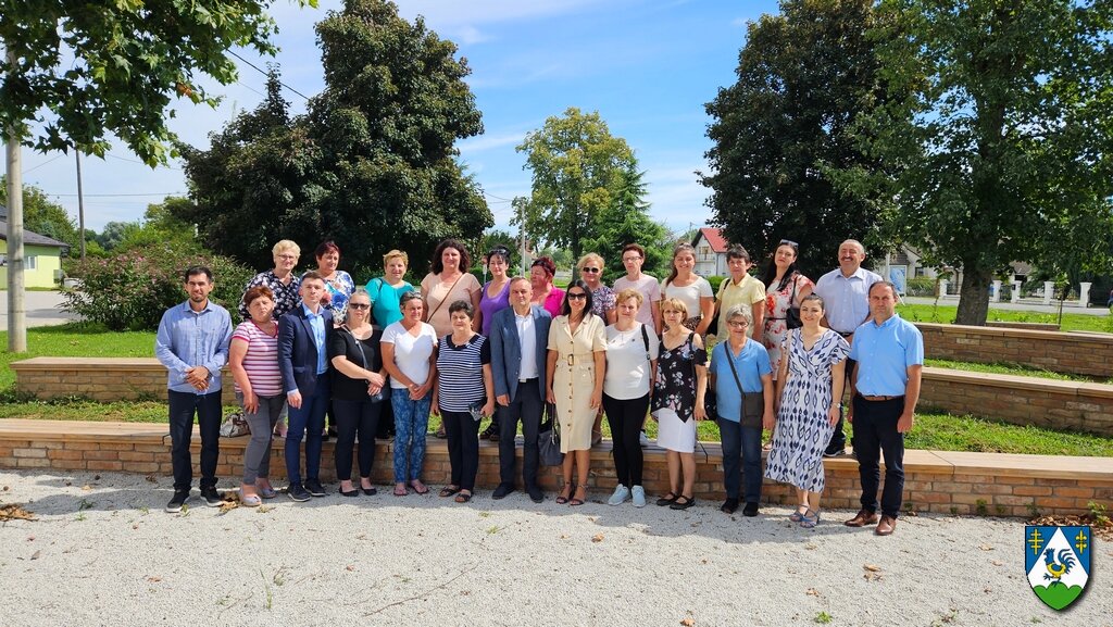 U Drnju održana završna konferencija projekta “Zaposli i pomozi”, 23 gerontodomaćice pola godine brinule o 140 korisnika