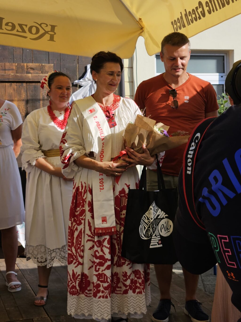 fec708b0-1617-43da-aaa8-df37047e8d5b