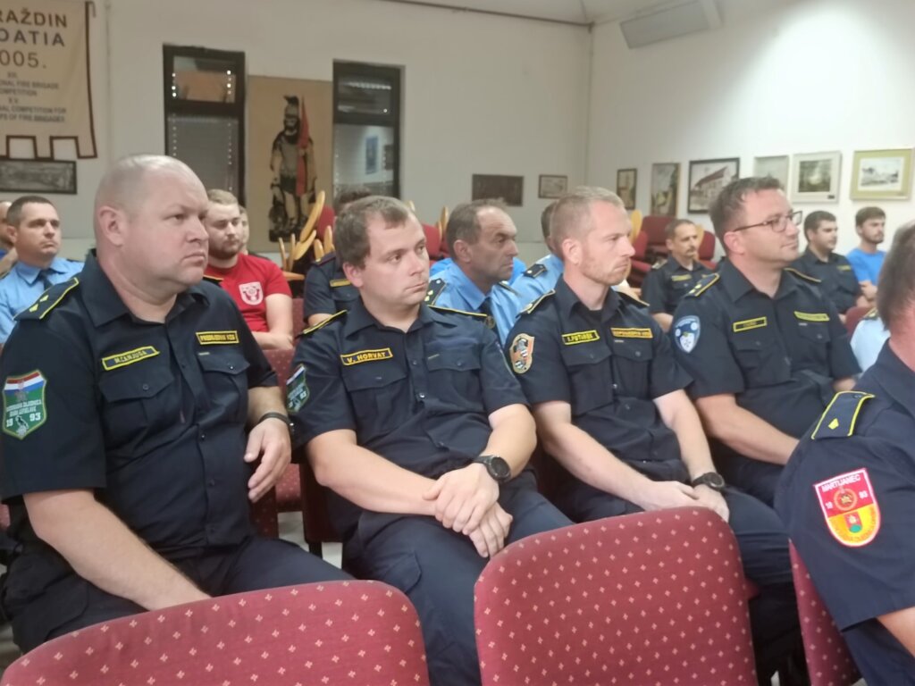 vatrogasna_zajednica_podjela_opreme_2023 (5)