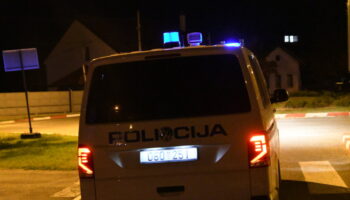 policija