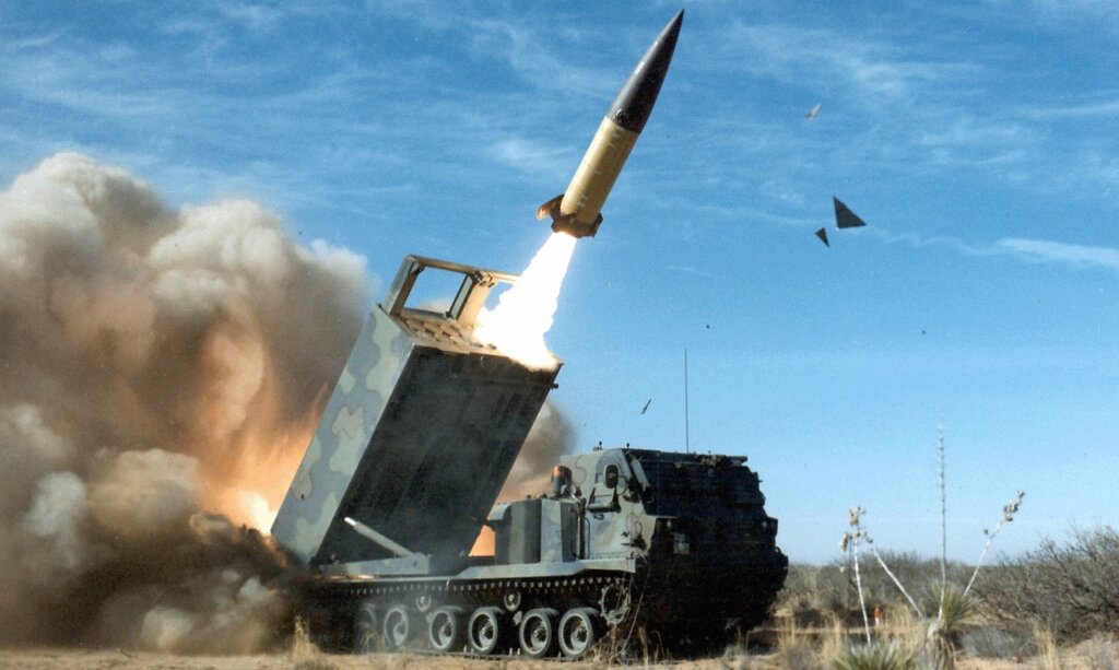 SAD će Ukrajini isporučiti projektile dugog dometa ATACMS