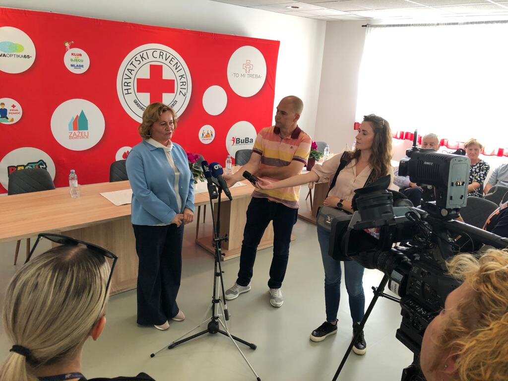 crveni križ vrbovec (1)