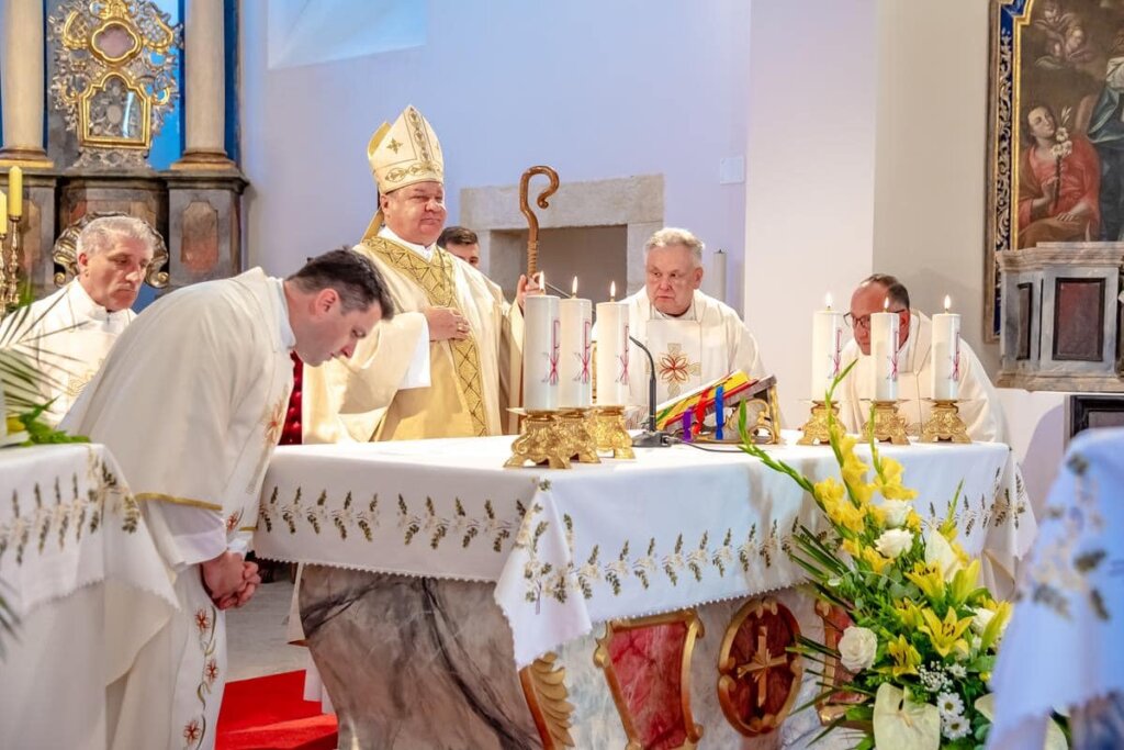 Kolaudacijom i blagoslovom obilježena obnova vrijednih orgulja crkve sv. Magdalene u Čazmi