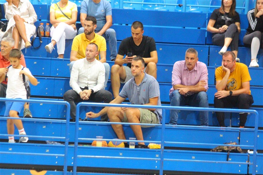 kosarka radnik hermes15