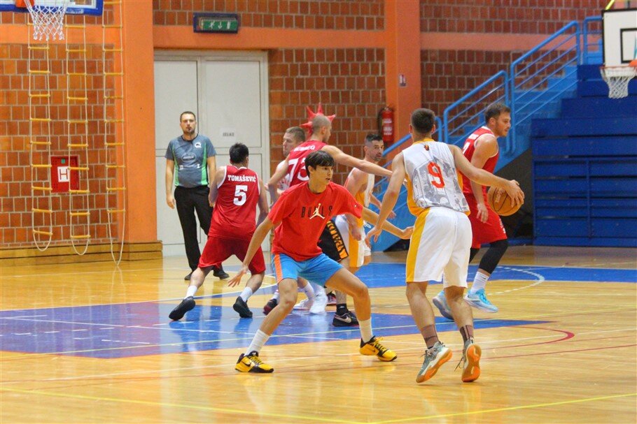 kosarka radnik hermes25