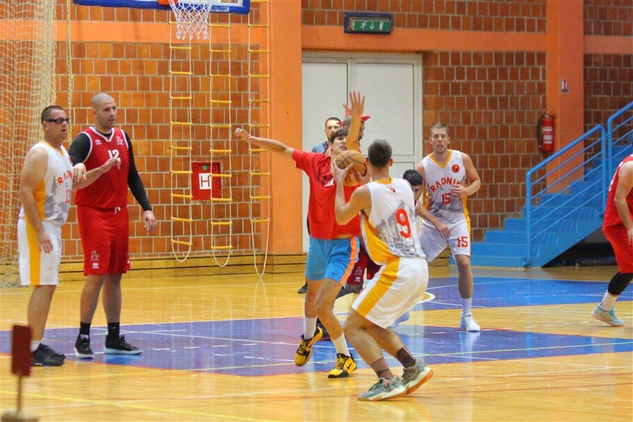 kosarka radnik hermes26