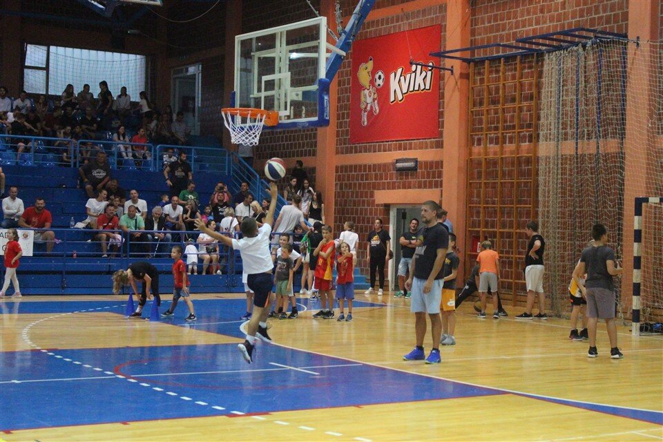 kosarka radnik krizevci cibona11