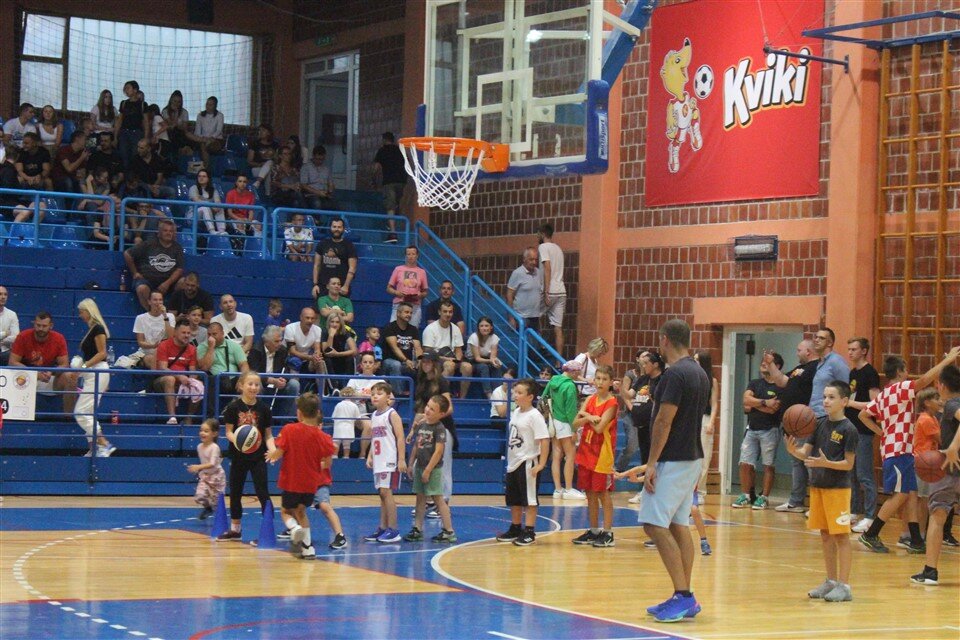 kosarka radnik krizevci cibona14