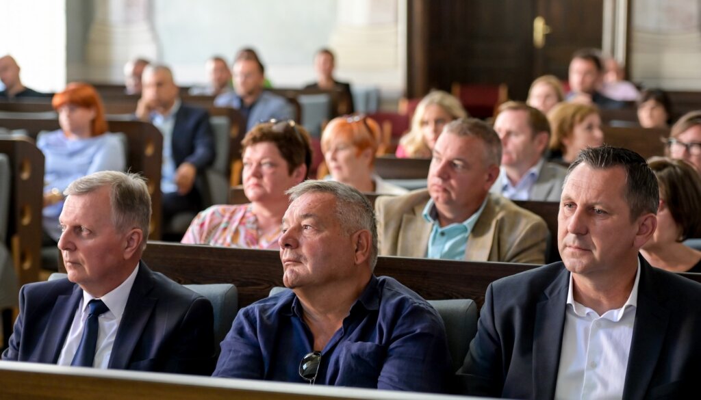 panel_30_godina_gospodarstva_obrtnistva_vz_zupanija_2023 (2)