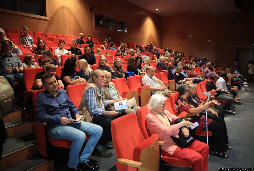 Svečano otvoreno 56. izdanje PIF-a