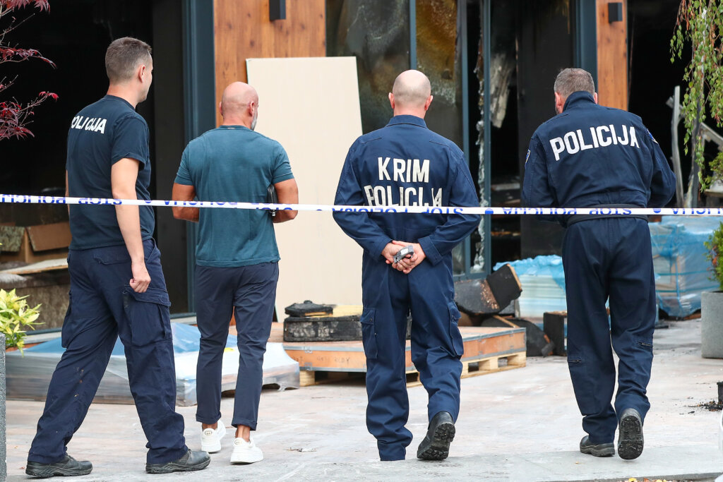 Zagreb: Policijski očevid u klubu Mint koji je u potpunosti izgorio