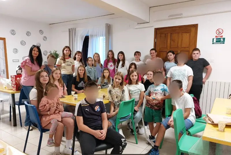 Osnovna škola “Vladimir Nazor” obilježila Dječji tjedan posjetom Dječjem domu sv. Marko u Križevcima