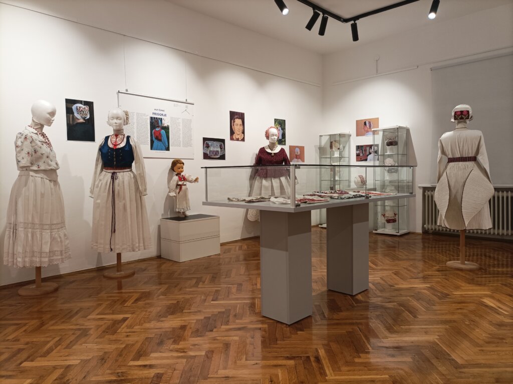 Gradski muzej Križevci s izložbom “Put čipke” gostuje u Čazmi