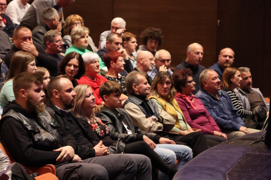 Zupanijski-tamburaski-orkestar-„Stjepan-Bujan-Stipic-5