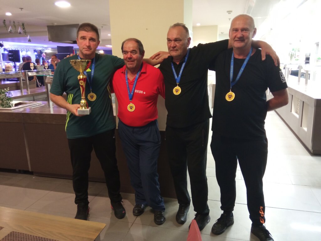 Članovi HVIDRA-e Križevci ostvarili dobre rezultate na natjecanju u Malom Lošinju