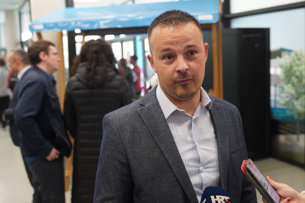 obrtnicka_skola_sajam_lk (31)