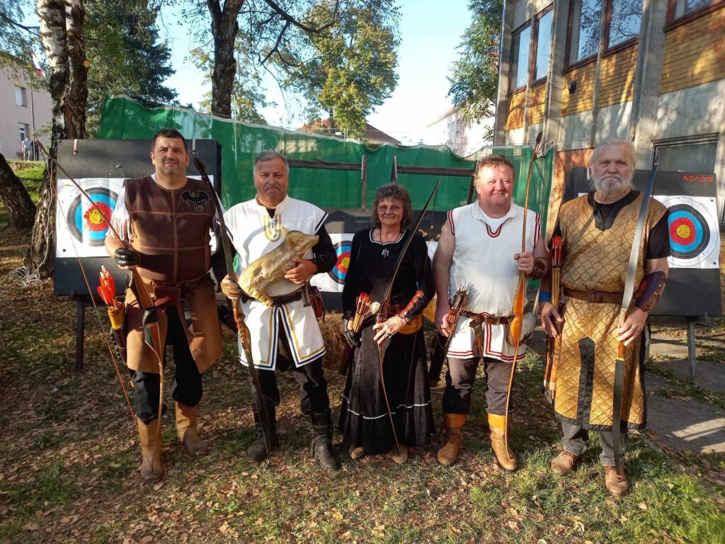 Križevački streličari osvojili zlato na Srednjovjekovnom streličarskom turniru u Pakracu