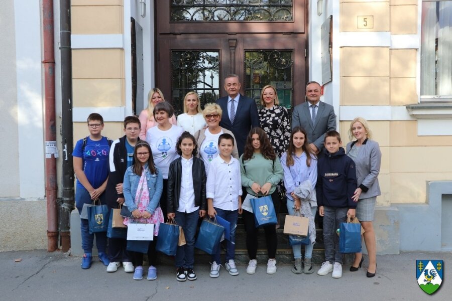 [FOTO] Župan Darko Koren održao prijem za predstavnike dječjih gradskih vijeća i Društva naša djeca Koprivnica