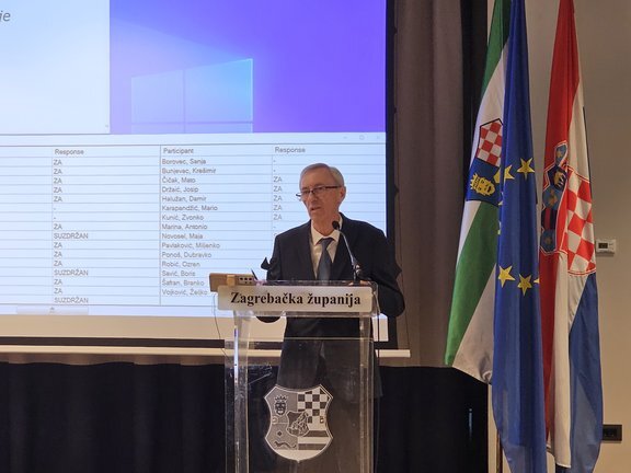 20231127_111339.jpg__648x432_q85_subsampling-2