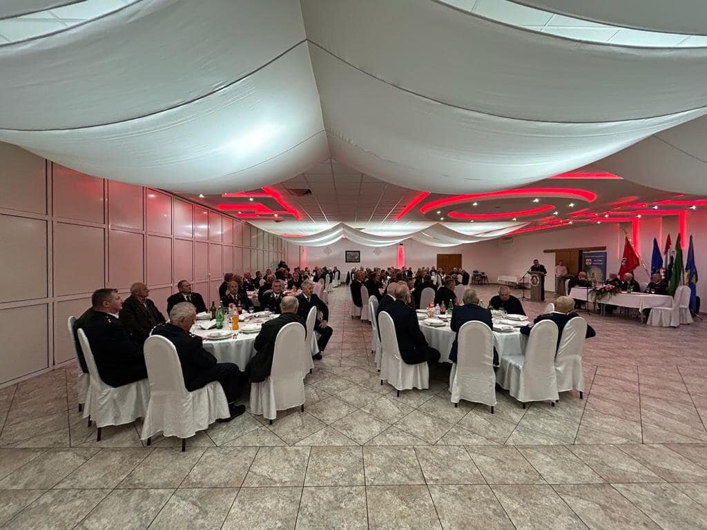 400884346_10228604507791566_8171280137830474011_n