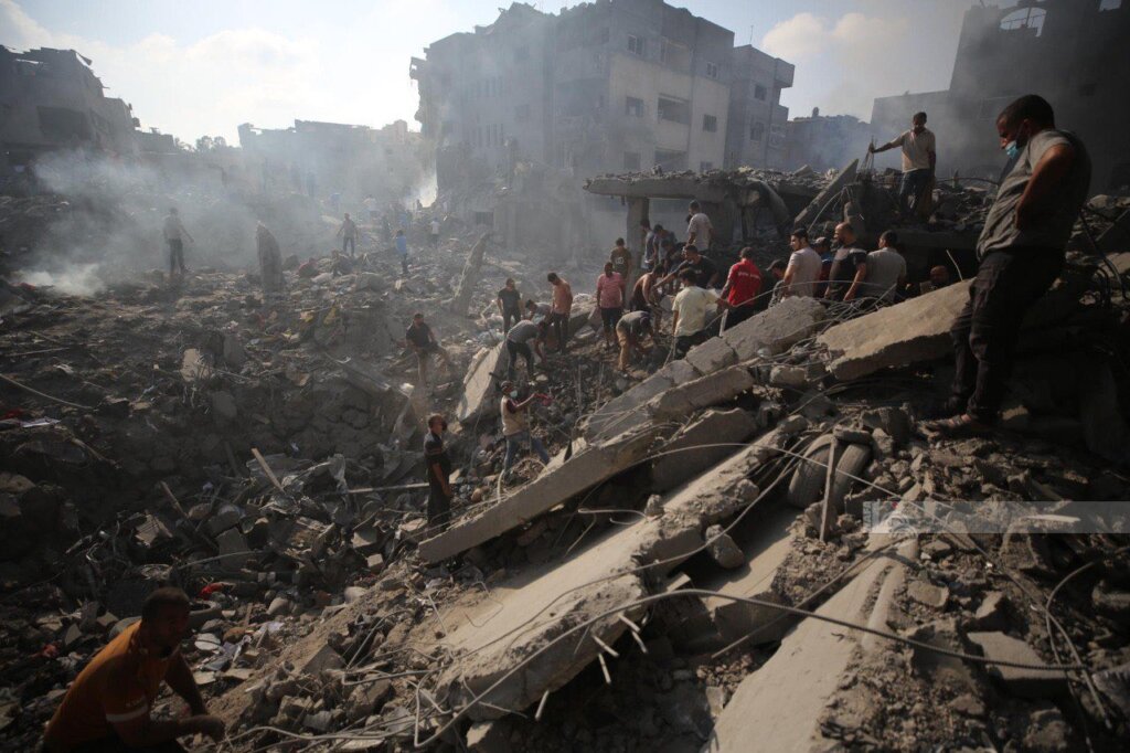 Izrael opkolio grad Gazu
