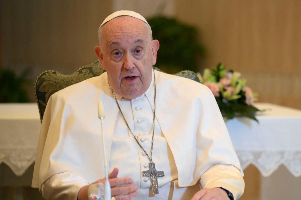 Papa povodom korizme pozvao katolike da društvene mreže zamijene promišljanjem