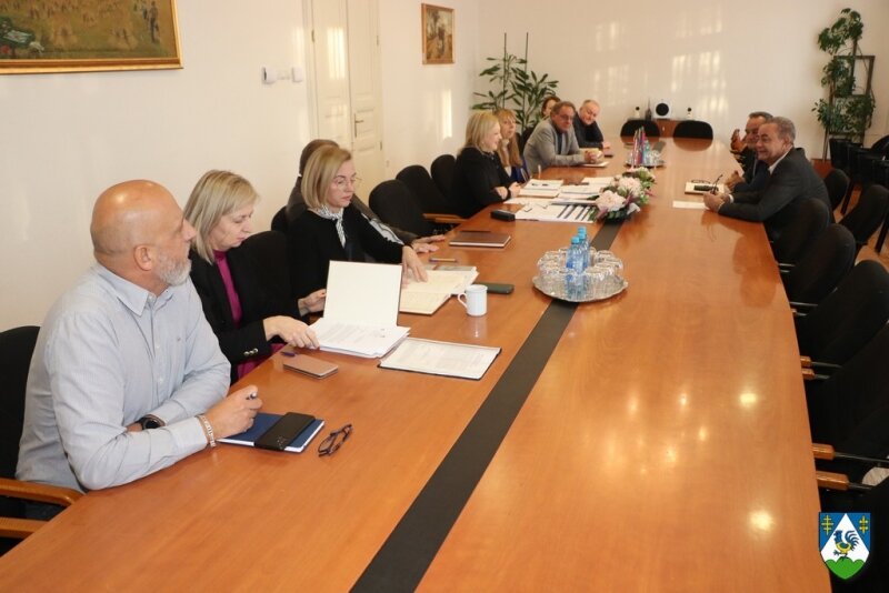 Župan Koren održao redovan Kolegij s pročelnicima županijskih upravnih tijela i predstavnicama PORA-e