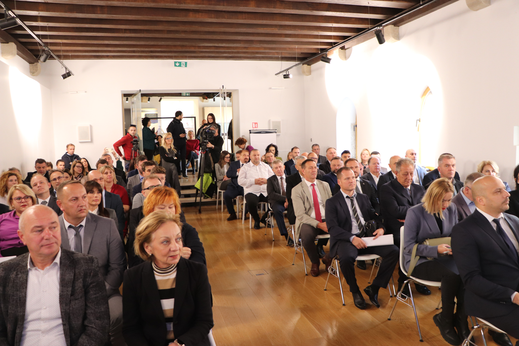 Preuzimanje_Ugovora_Misel_Jaksic_03