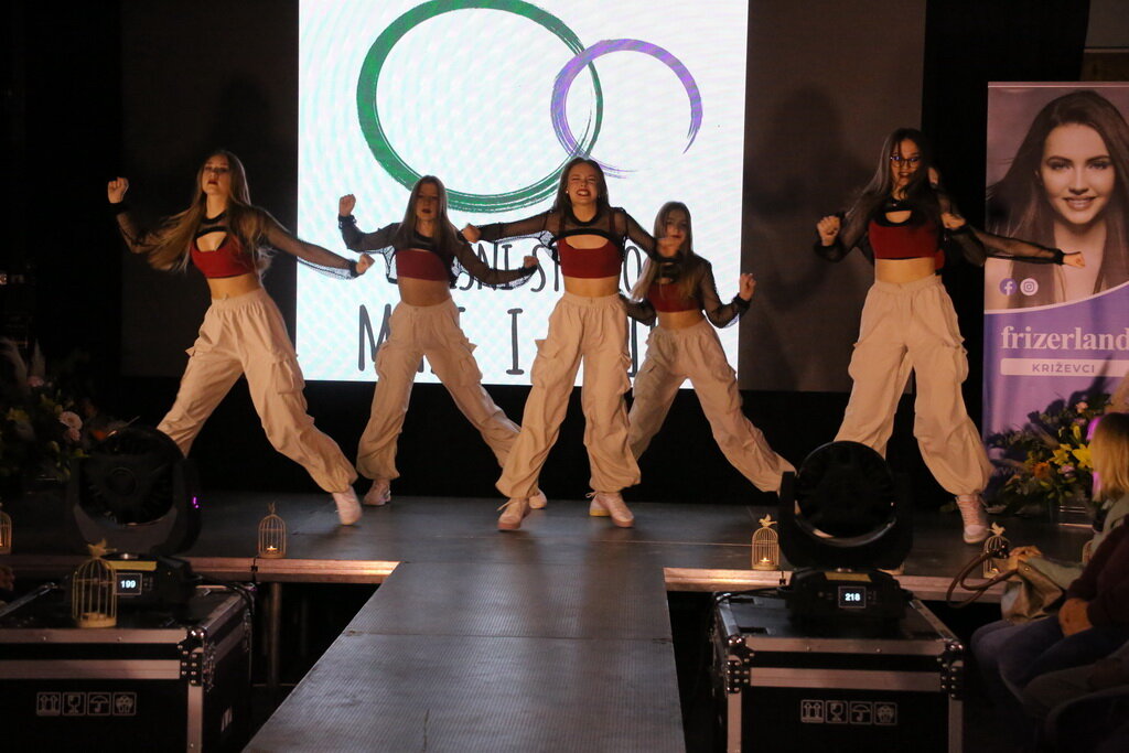 modna-revija-2023-10