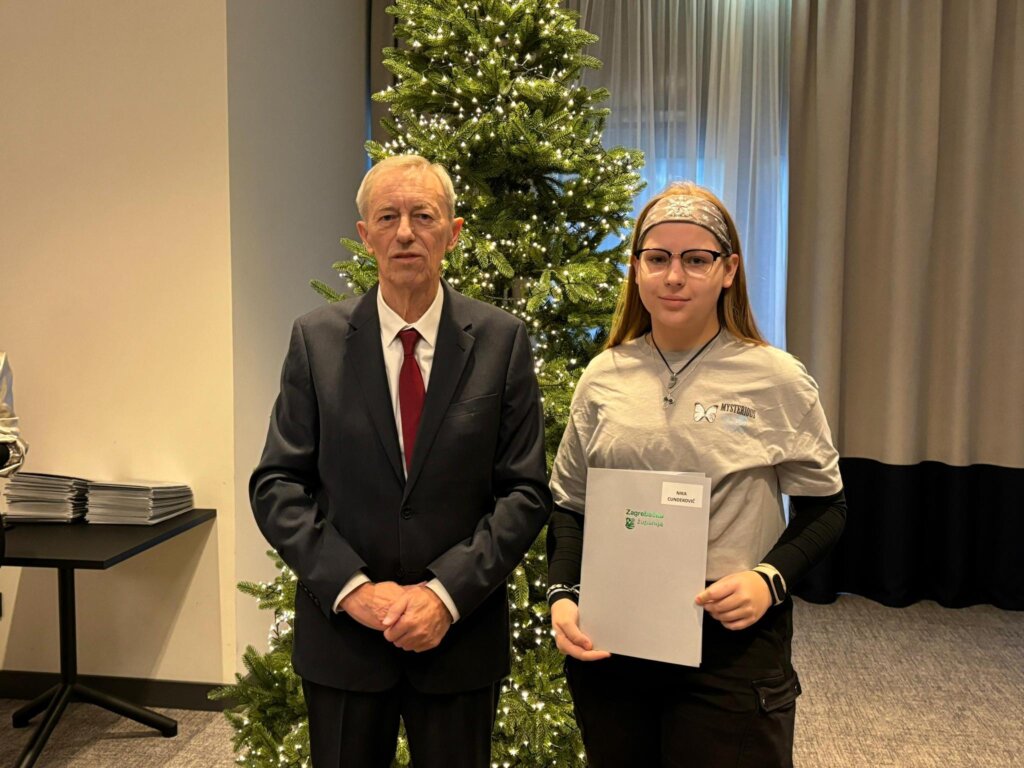 404440069_1382799392658472_4414739232935691793_n