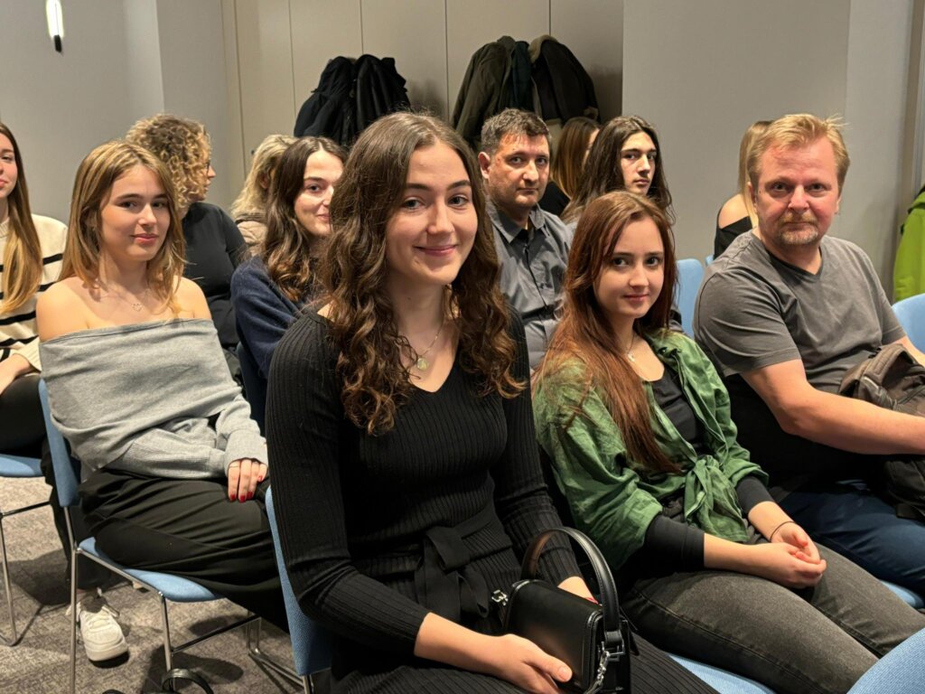 409803028_730728245302694_252753399414794439_n