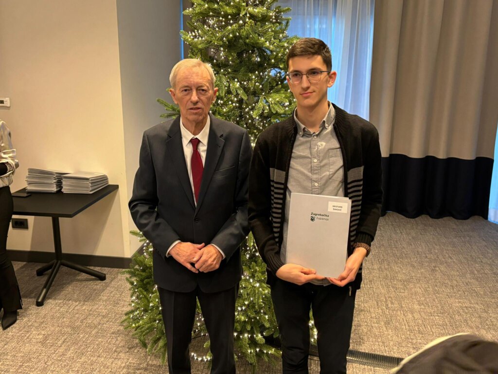 410662564_913405823682817_8972144573264918080_n