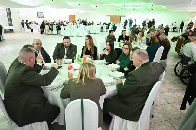 411462389_881114117073234_7587349050796266815_n.jpg__648x432_q85_subsampling-2