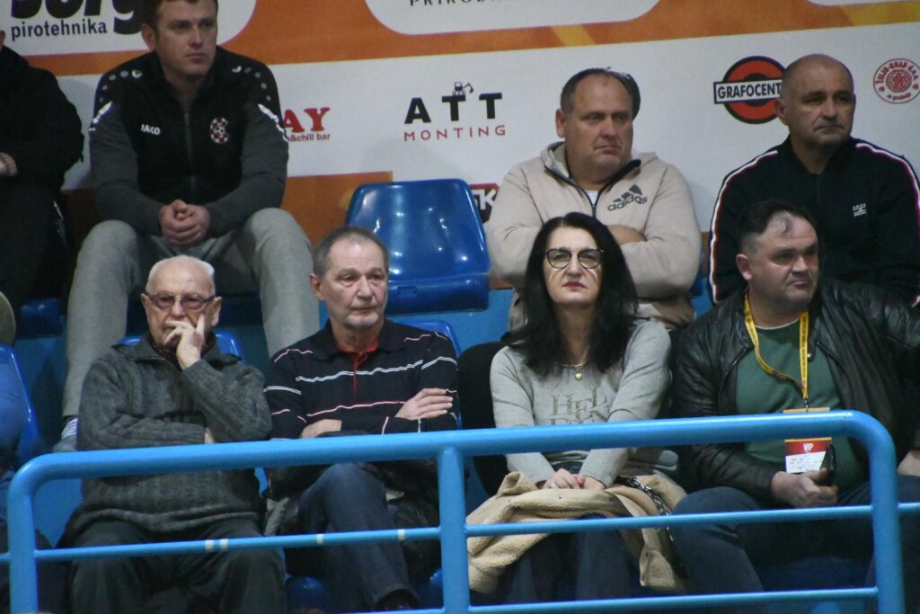 412202049_384281310657965_3598288896958877396_n