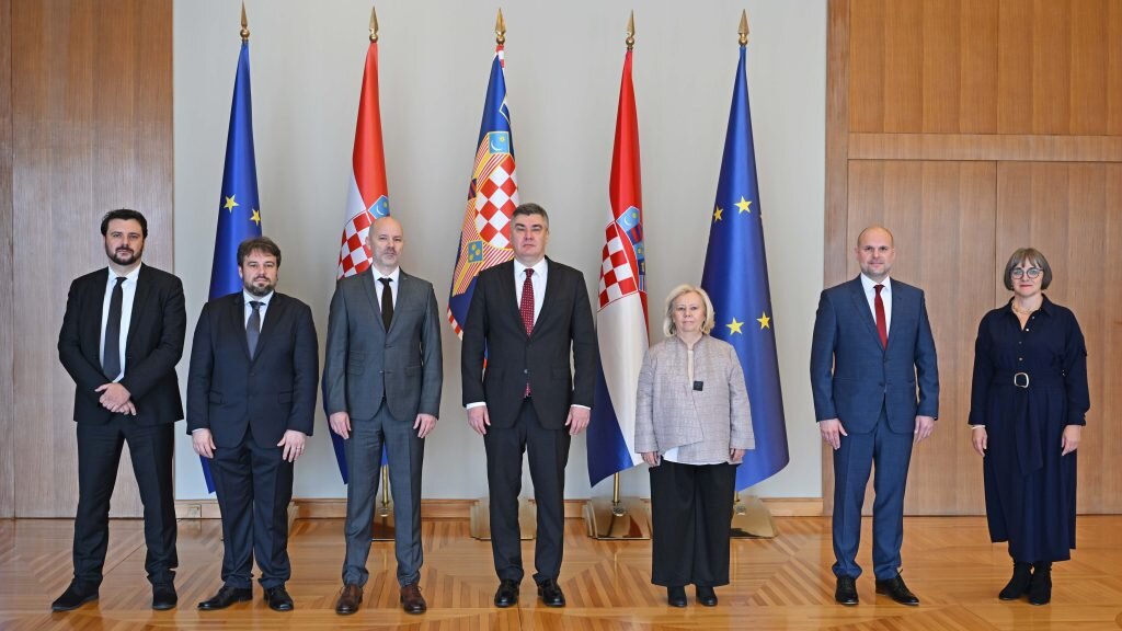 Predsjednik Milanović primio izaslanstvo zagrebačkog Veterinarskog fakulteta