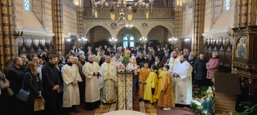 Božić proslavljen u Grkokatoličkoj katedrali Presvete Trojice u Križevcima