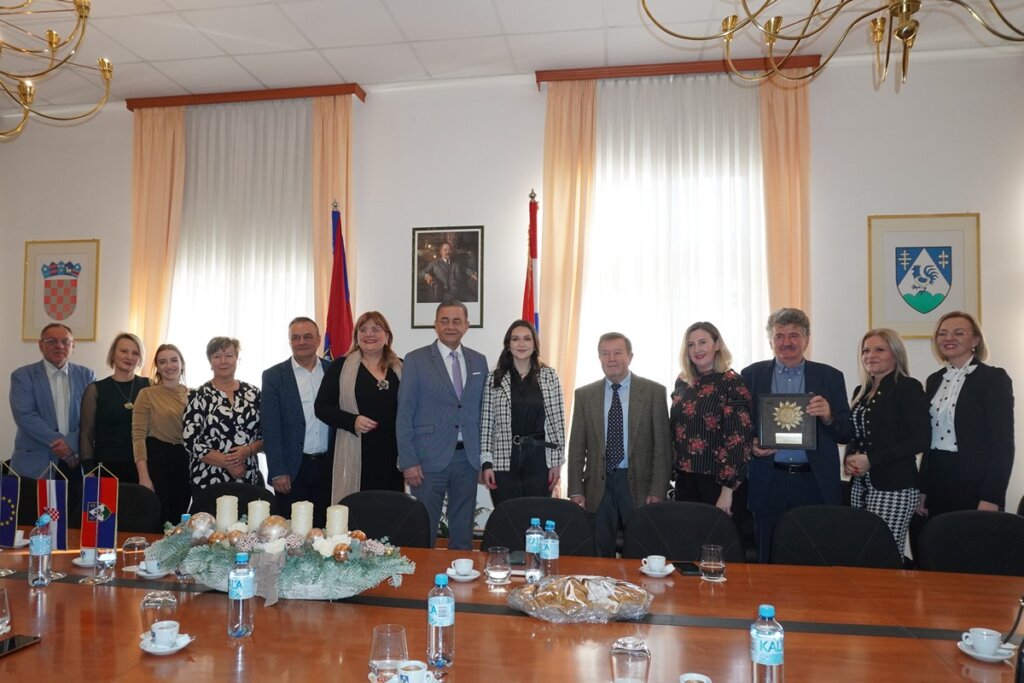 suncokret_ruralnog_turizma_lk (3)